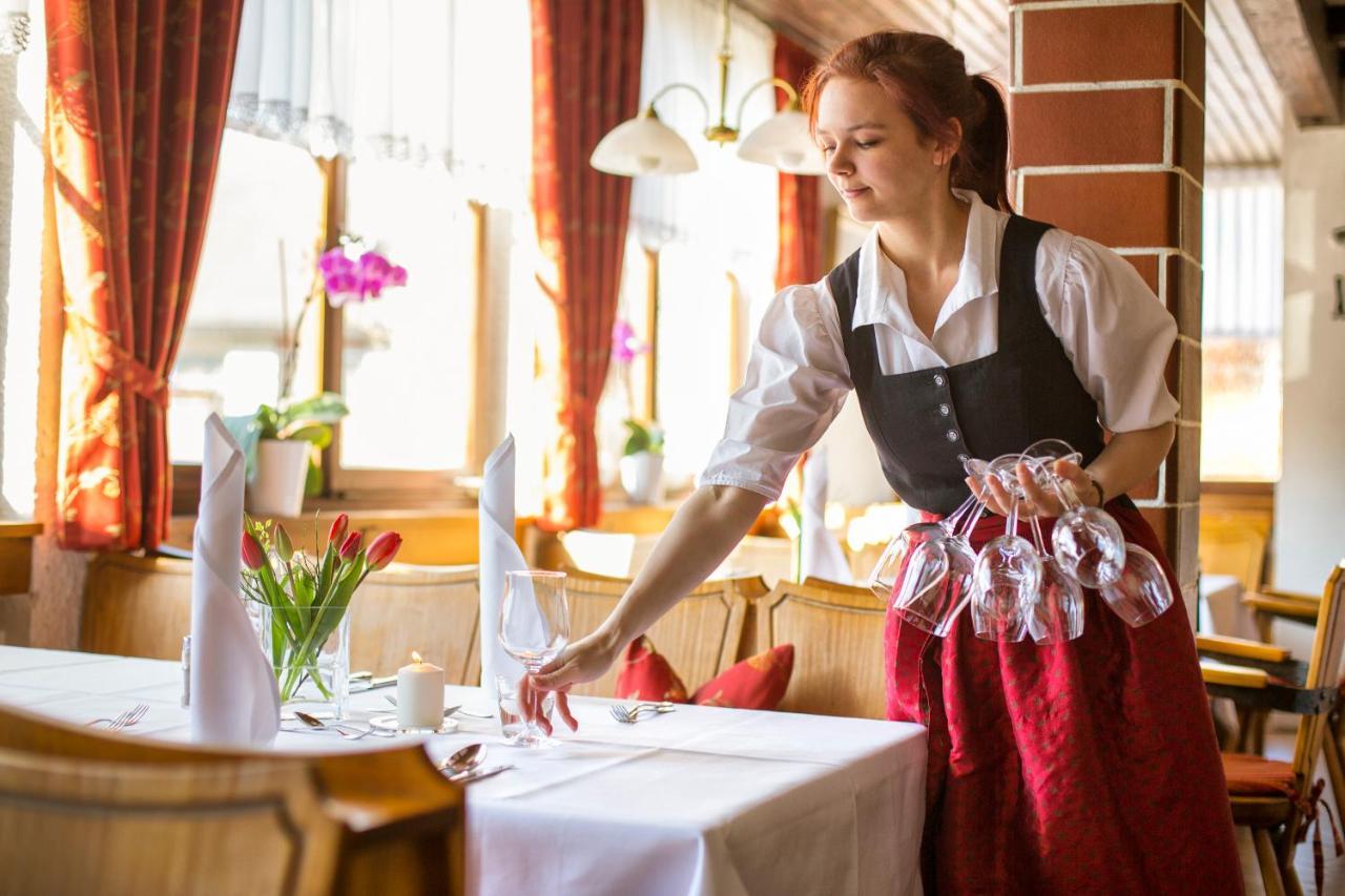 Invite Hotel Loewen Freiburg Eksteriør billede