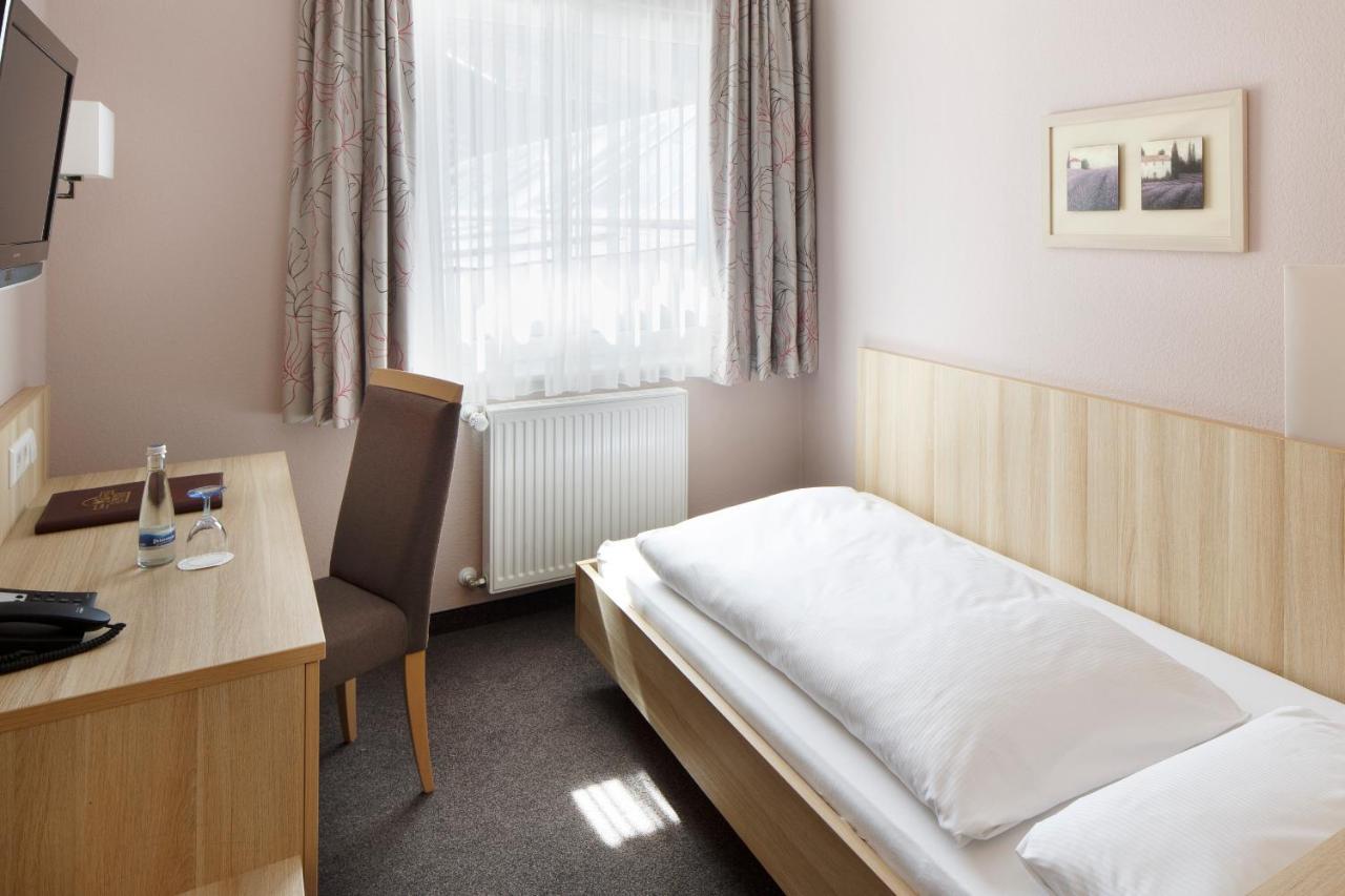 Invite Hotel Loewen Freiburg Eksteriør billede